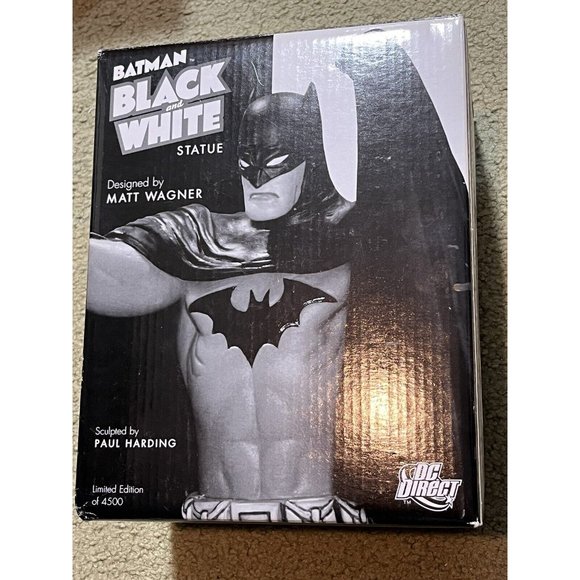 DC Direct Batman Black & White Statue MATT WAGNER  # 799/4500 New Factory Sealed - Picture 1 of 5
